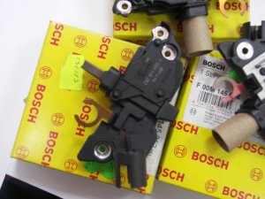 F00M145674 | BOSCH | REGULATOR OE. BOSCH 232193 F00M145674 232193